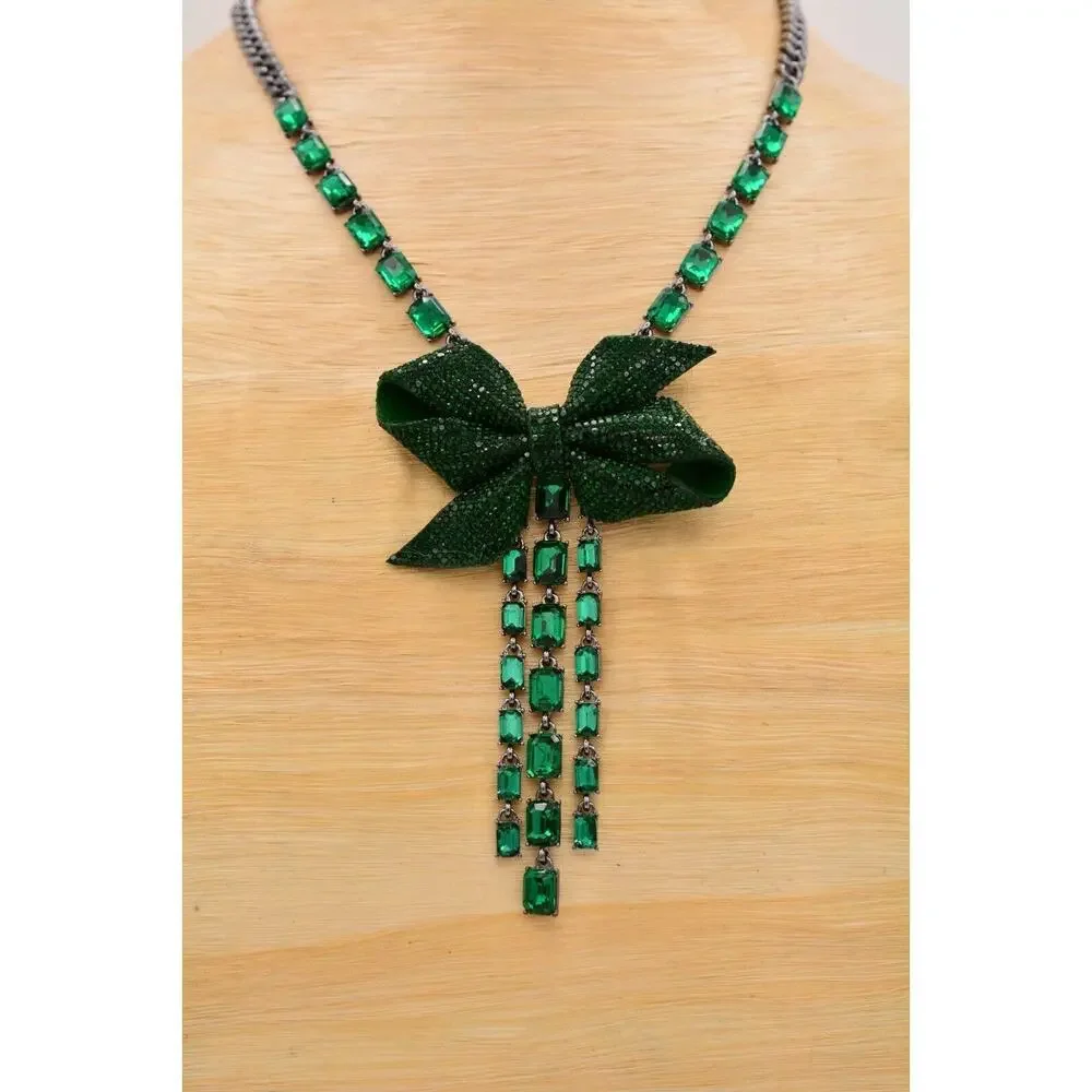 Betsey Johnson Green Christmas Bow Necklace Baguette Crystal Holiday NWT BinBJ